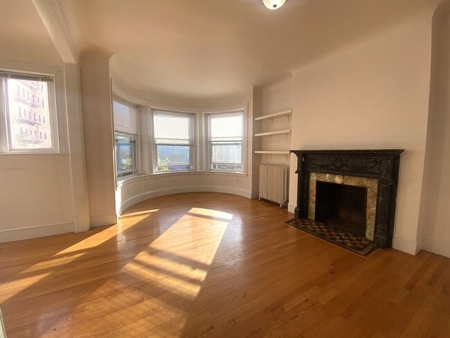 Building Photo - 863 Massachusetts Ave Unit 56 Rental