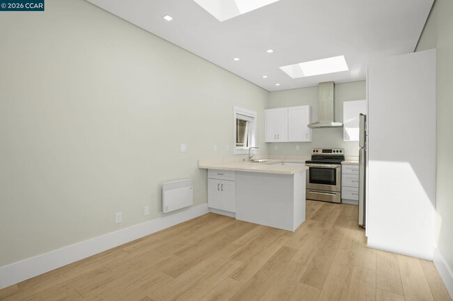 Photo - 1017 47th St