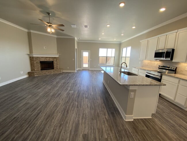 Photo - Wonderful 4 Bedroom 2 Bathroom in Bell Farms!