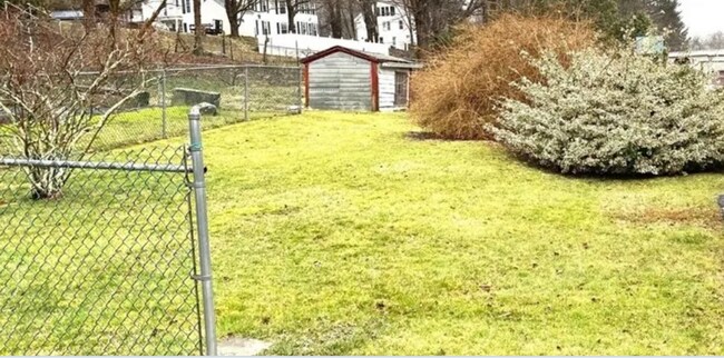 Photo - 197 Main St Unidad 195A