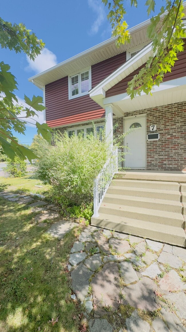 Photo - 7 Glenwood Dr Unit 7