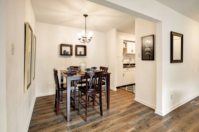 Two Bedroom Dining