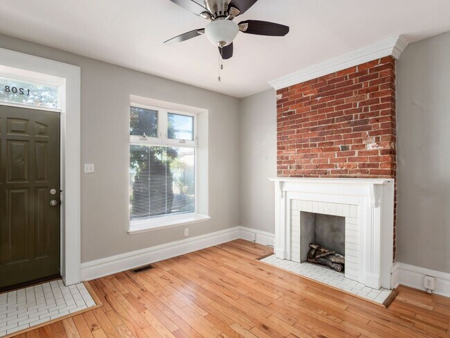 Photo - 1208 Indianola Ave