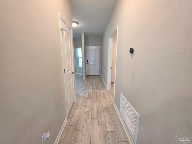 Photo - 2948 N 24th Ave