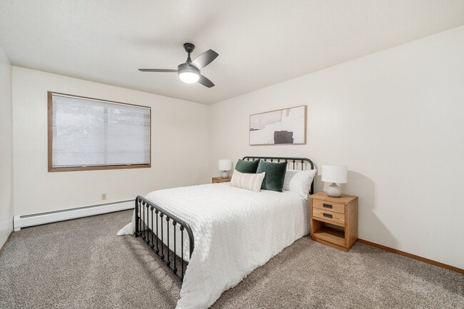 Bentwood Manor Apartments