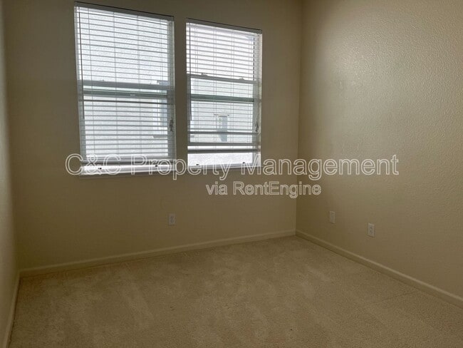 Photo - 4020 Crescent Ct