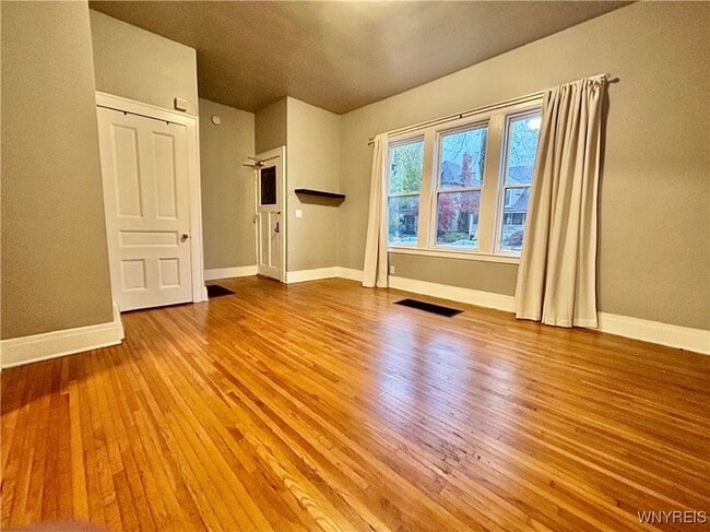 Photo - 123 Highland Ave