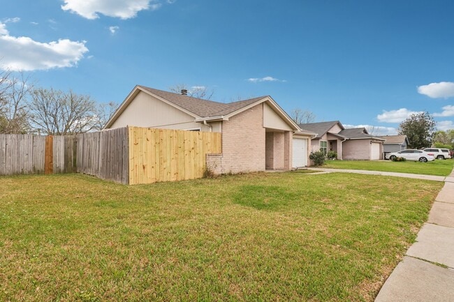 Photo - 14067 Towneway Dr