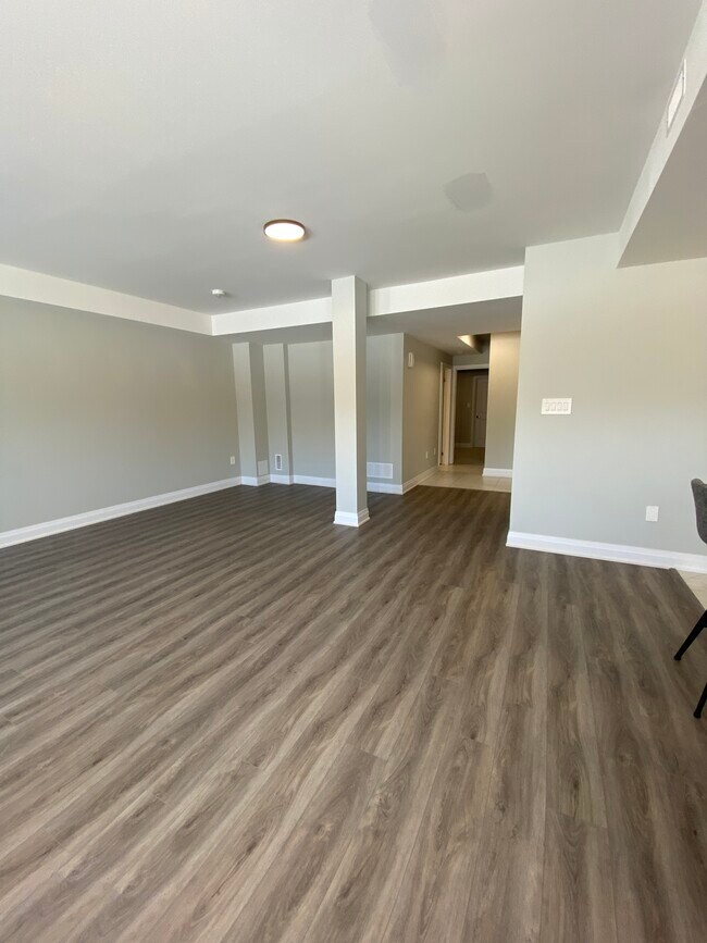 Photo - 99 Franklin Trl