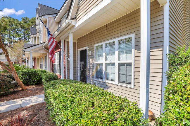 Photo - 248 North Cir Townhome