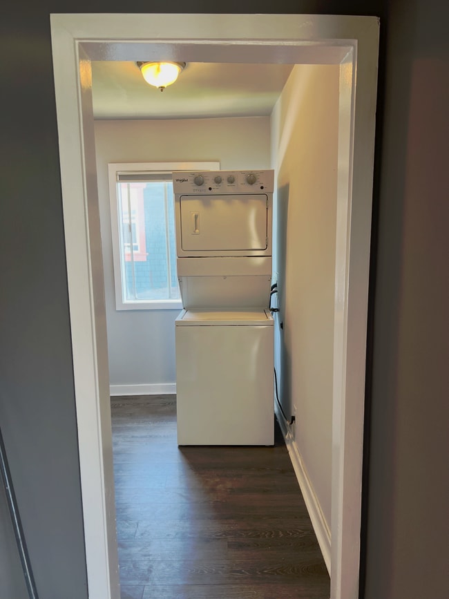 Photo - 1442 W 27th St Unidad 3