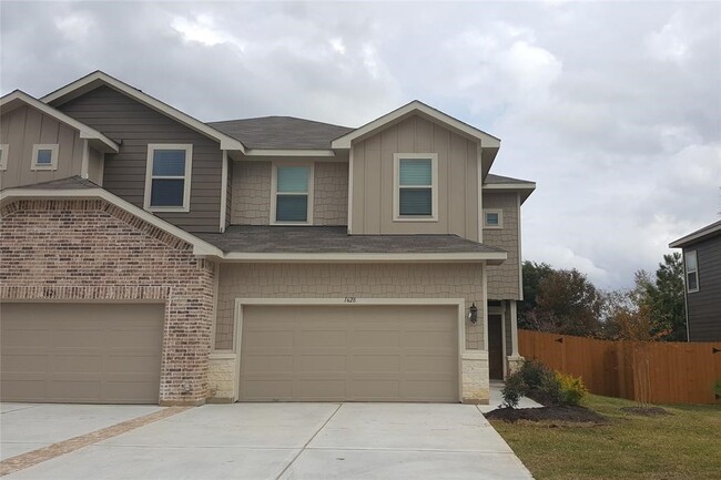 Photo - 162 Parkgate St
