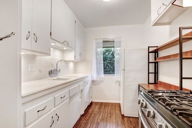 Photo - 1047 2nd St Unidad 7