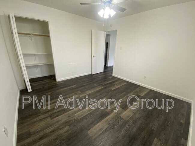 Photo - 2820 SE Monroe St Unit B