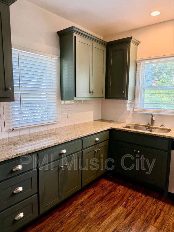 Photo - 7120 Old Harding Pike