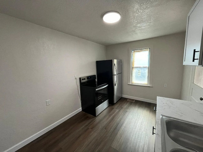 Photo - 509 E North St