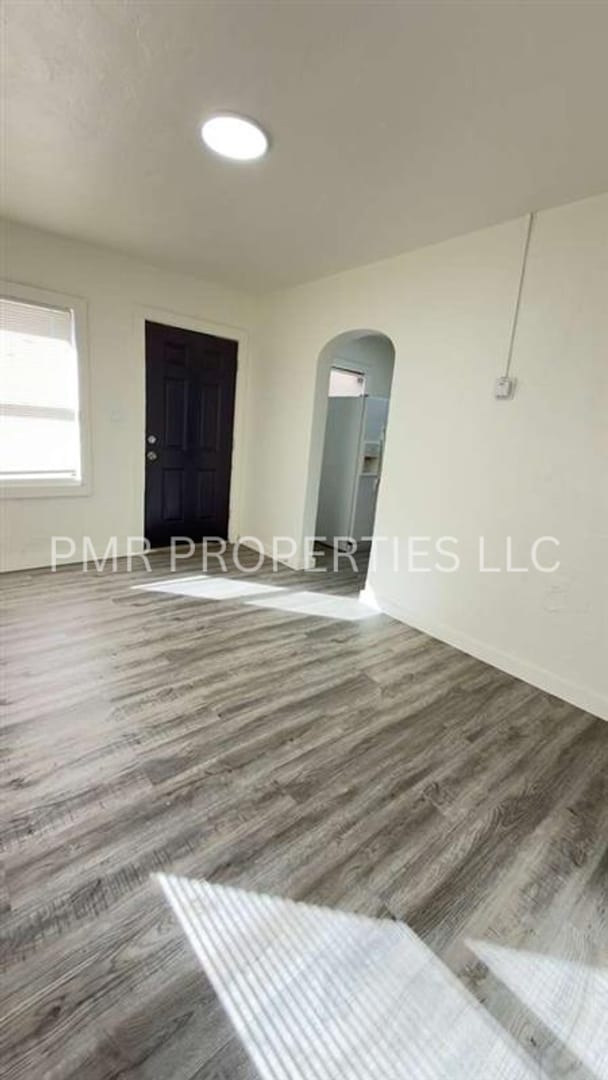 Photo - 2 Bedroom/ 1 Bathroom- House