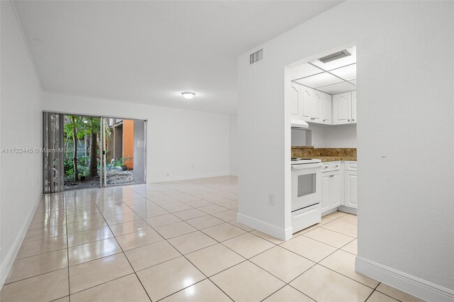 Photo - 9483 SW 76th St Condominio Unidad N1