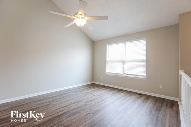 Photo - 11036 N McKinley Ave