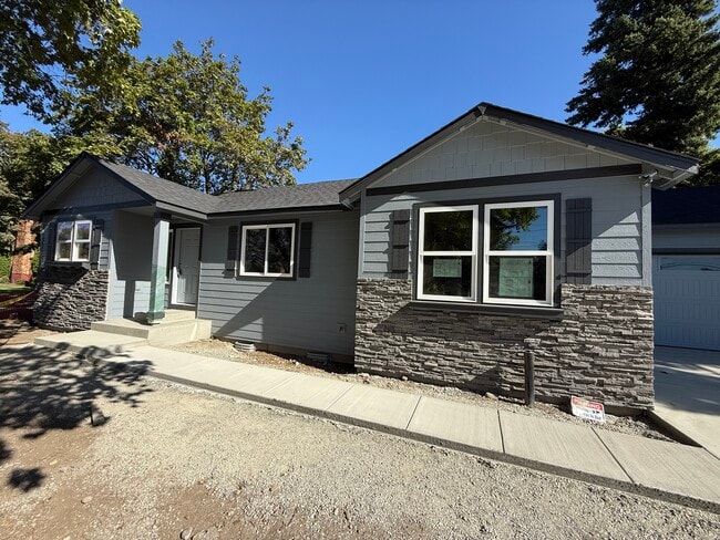 Photo - 10017 E Mission Ave