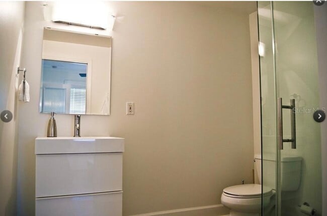 Photo - 706 E Pine St