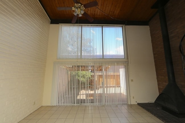 Sunrise Villa Apartments - Sunrise Villa Apartments