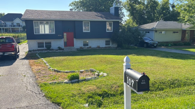Photo - 107 Bridgewood Dr House