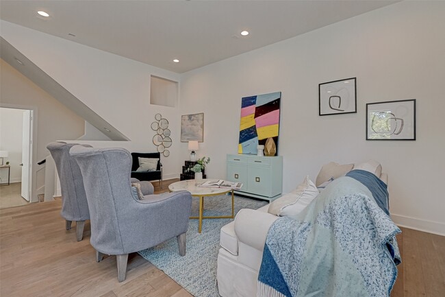 Photo - 6030 Beall St