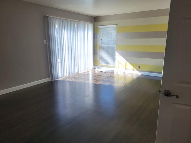 Photo - 756 Broadmoor Dr