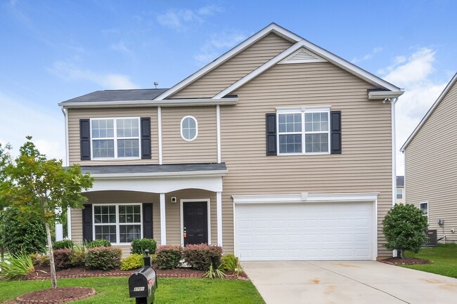 Building Photo - 3701 Amistad Ln