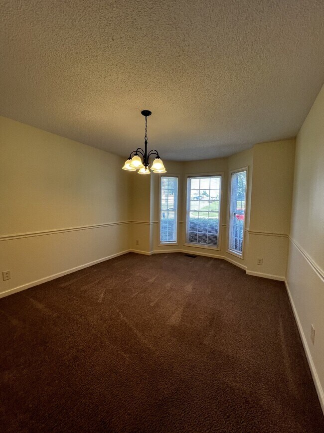 Photo - Charming 3 Bed, 2.5 Bath Home in Clarksvil...