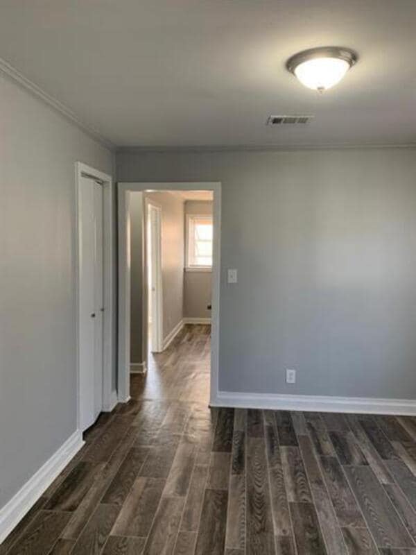 Photo - 352 Adams St