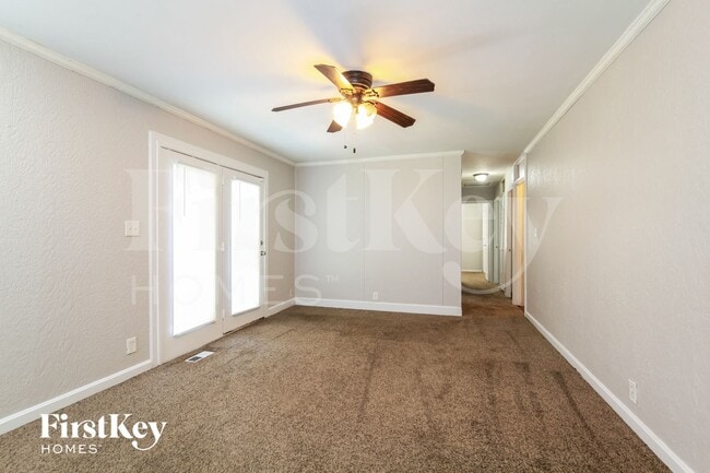 Photo - 6107 E 152nd St