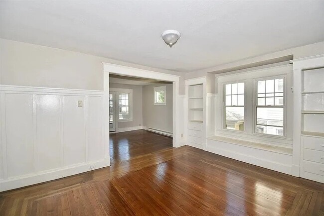 Photo - 30 Sachem St Unit Apt 2R