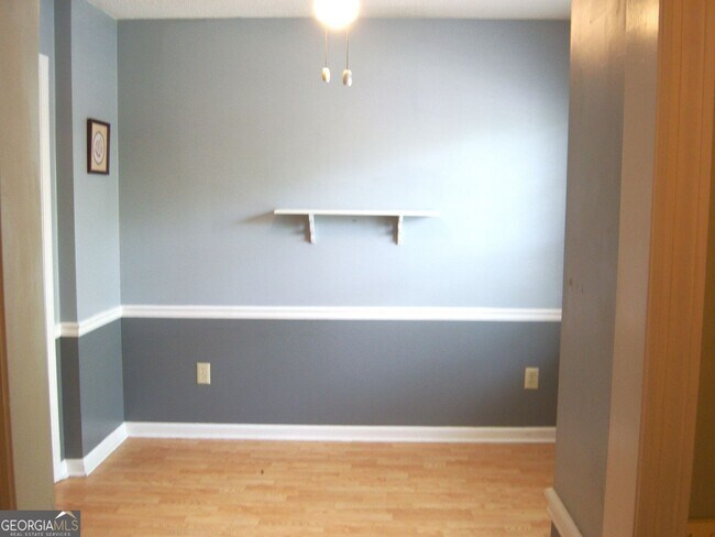 Photo - 760 Coventry Township Pl