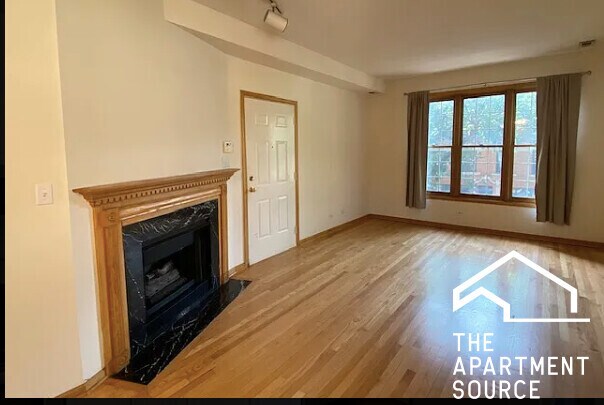 Photo - 1349 N Wolcott Ave Unidad 1