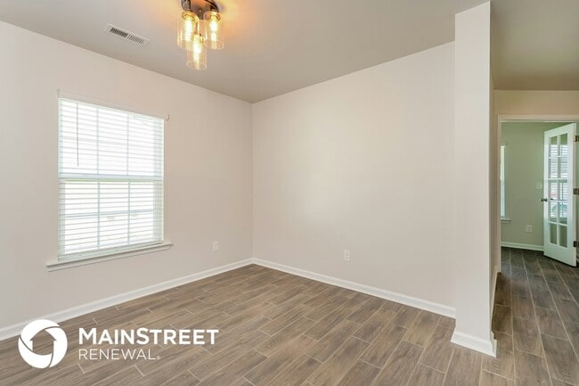 Photo - 149 Sparrow Ln.
