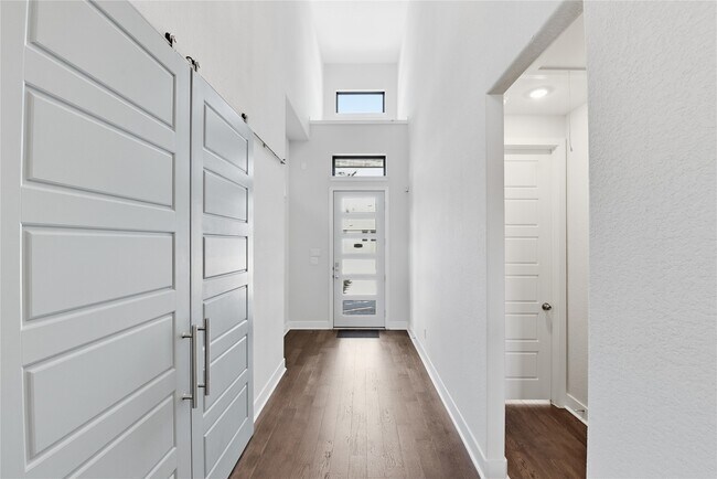 Photo - 15314 Viviente Dr