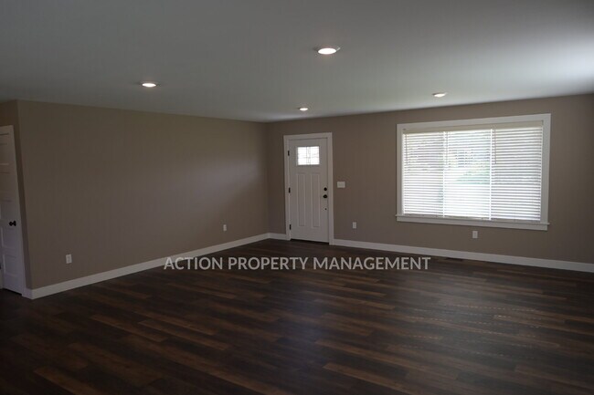 Photo - 2 bed + office, 2 bath home in Sequim