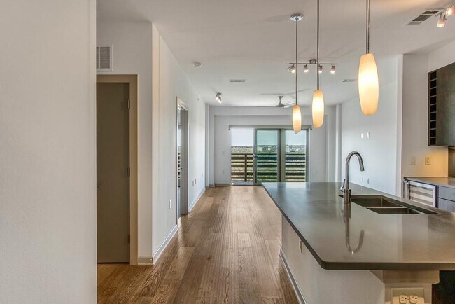 Photo - 3600 S Lamar Blvd Unit 405