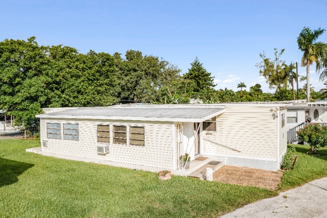 Photo - 4732 SW 46th Ln