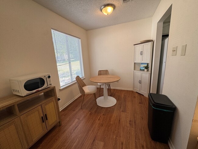 Photo - 3202 Cougar Trail Unit C