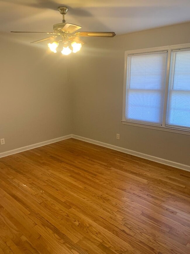 Photo - 2916 Walden Dr