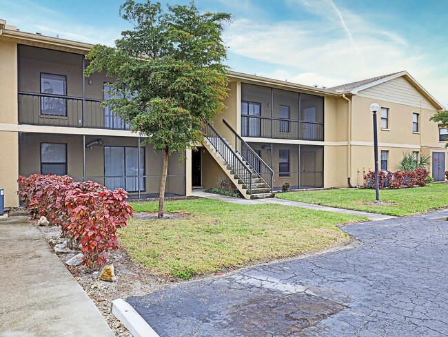 Photo - 5311 Summerlin Rd Condo Unit 5311 Summerlin Road 1111 Fort Myers, FL 33919