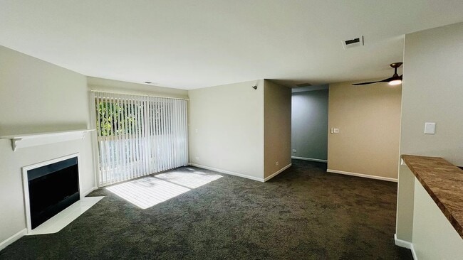 Photo - 104 Glengarry Dr Unit 208