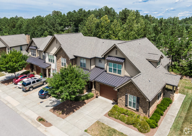 The Townhomes at Chapel Watch Village - The Townhomes at Chapel Watch Village