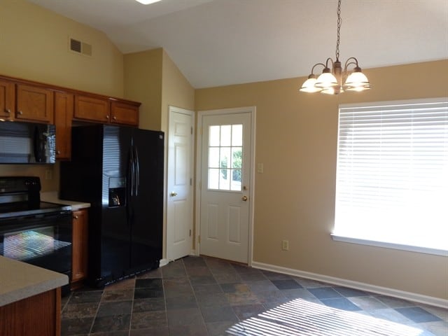 Photo - 1326 Siskin Dr