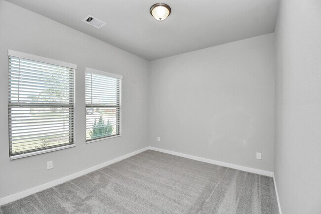 Photo - 6702 Arabella Lakes Dr