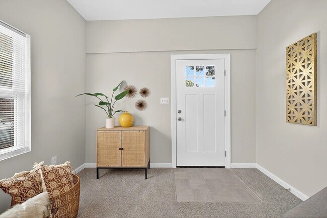 Photo - 830 Westwood Ave