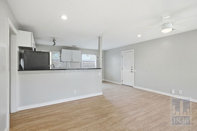 Photo - 5308 Overbrook Dr